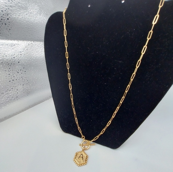Beautiful Rosetone Paperclip Necklace w/Initial Pendant, Toggle front, VGC. - Picture 7 of 11